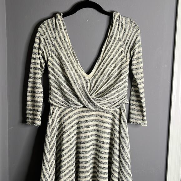 Free People Gray and White Striped Wrap Fit & Flare Dress Size XS - Picture 5 of 9